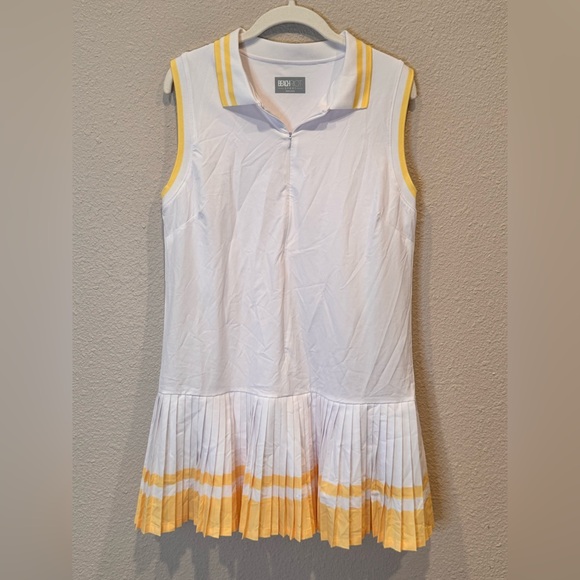 NWT Beach Riot Bria Dress White Yellow striped pleated skirt tennis revolve golf - Picture 7 of 10